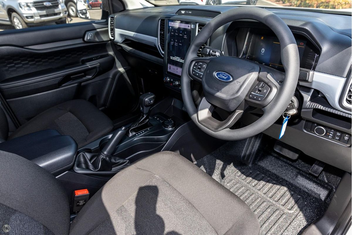 2025 Ford Ranger XL 4X4