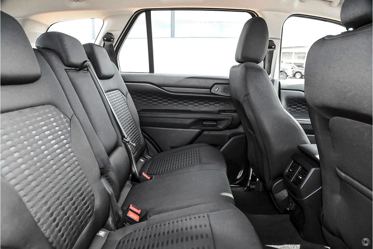 2024 Ford Everest Ambiente 2.0L