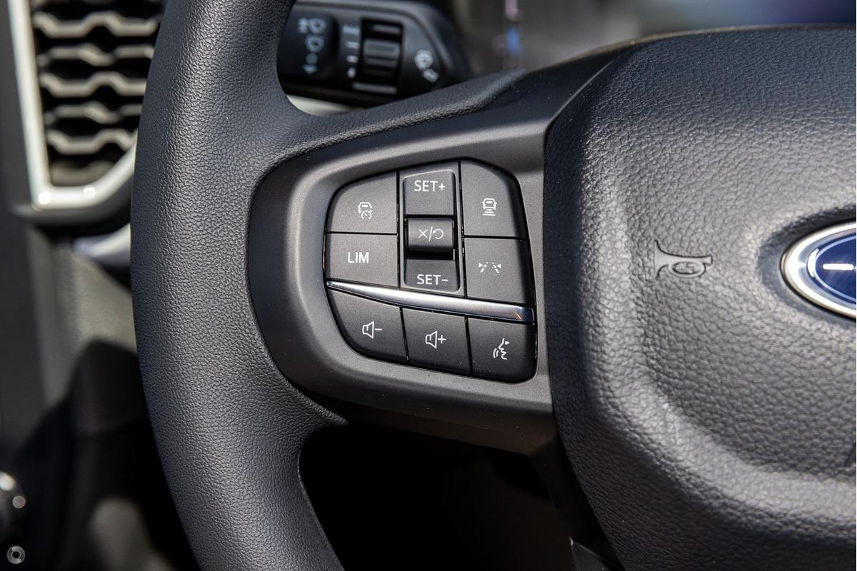 2025 Ford Ranger XL 4X4