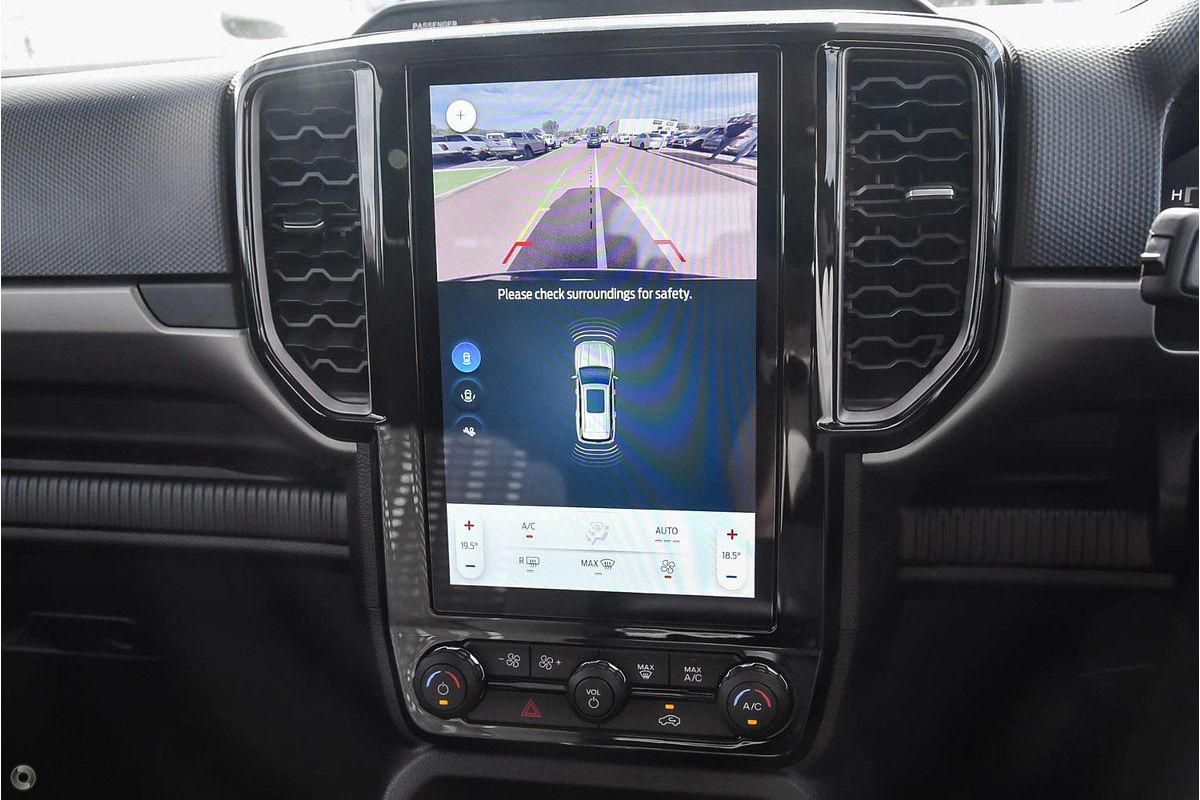 2024 Ford Everest Ambiente 2.0L