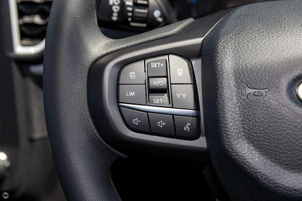 2025 Ford Ranger XL 4X4
