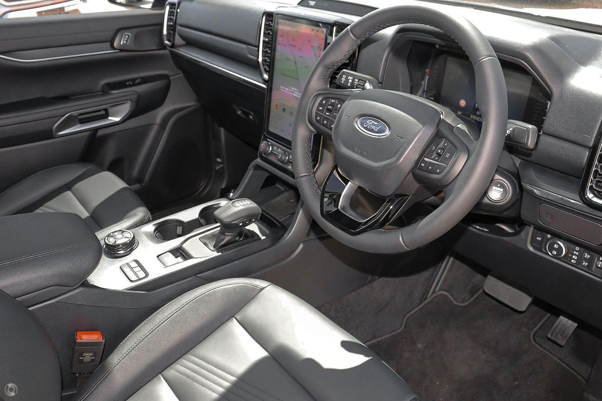 2025 Ford Everest Trend