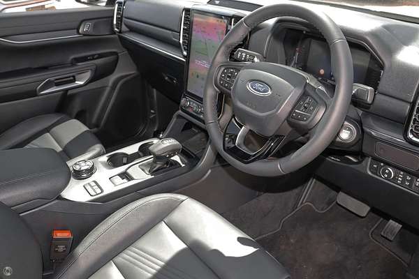 2025 Ford Everest Trend