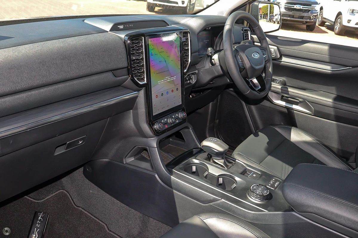 2025 Ford Everest Trend