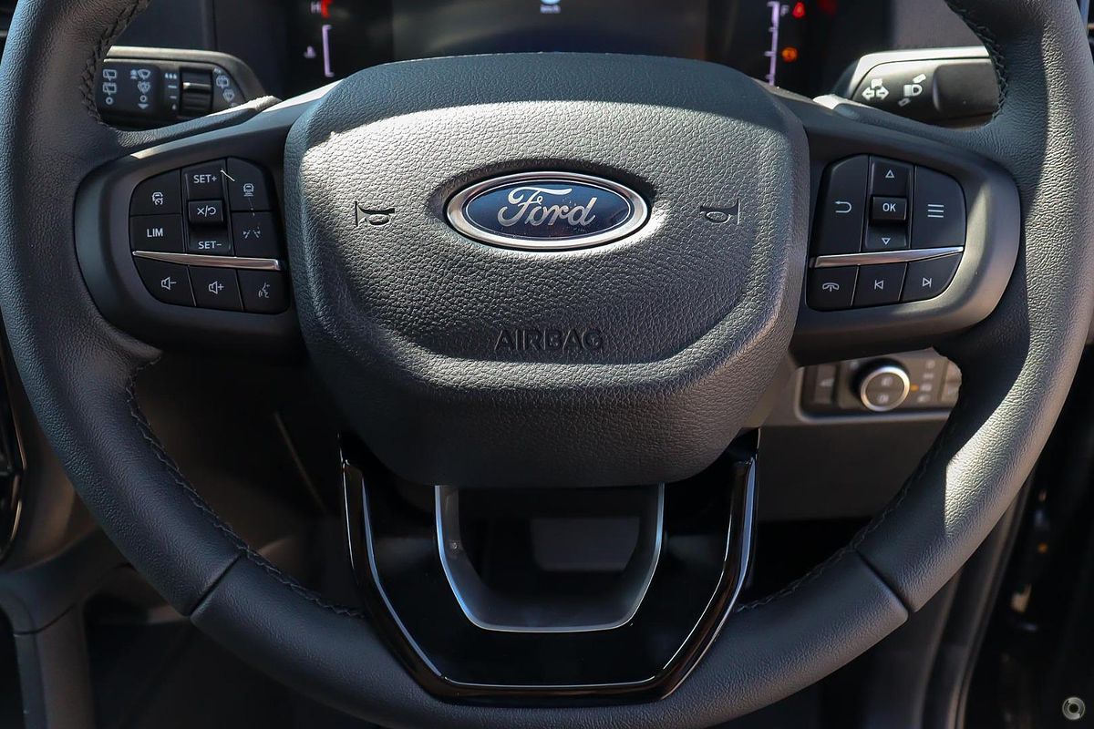 2025 Ford Everest Trend