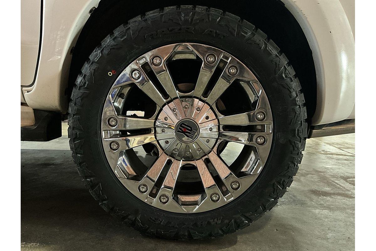 2013 Toyota Hilux SR5 KUN26R 4X4
