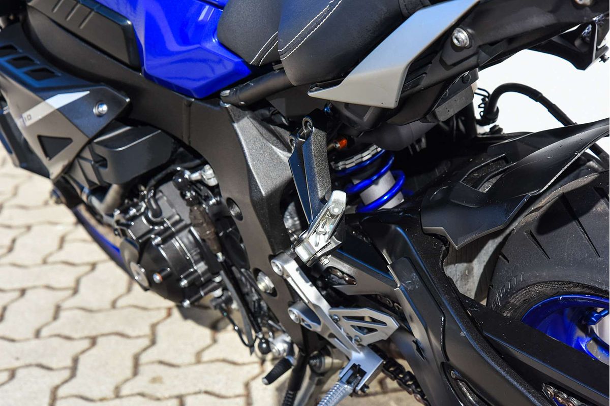 2016 Yamaha MT-10