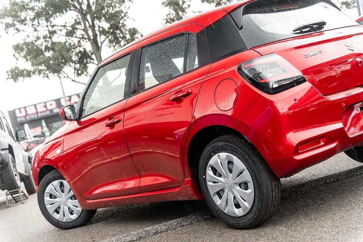 2024 Suzuki Swift Hybrid UZ