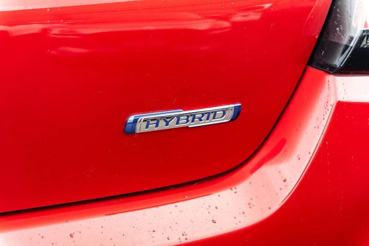 2024 Suzuki Swift Hybrid UZ