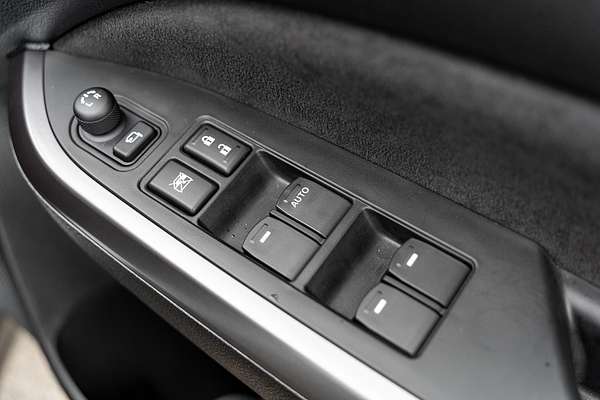 2023 Suzuki Vitara Turbo LY Series II