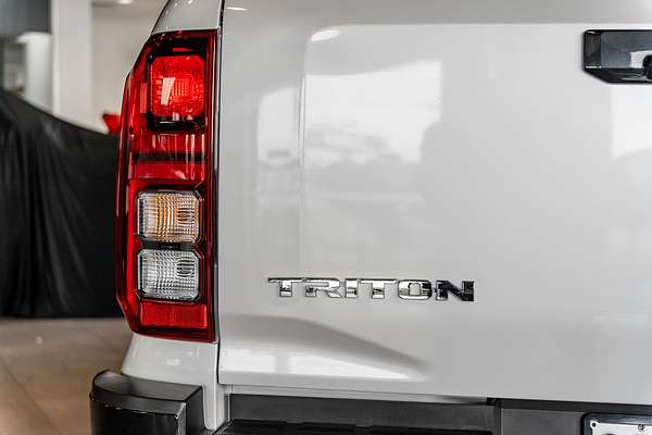 2024 Mitsubishi Triton GSR MV 4X4