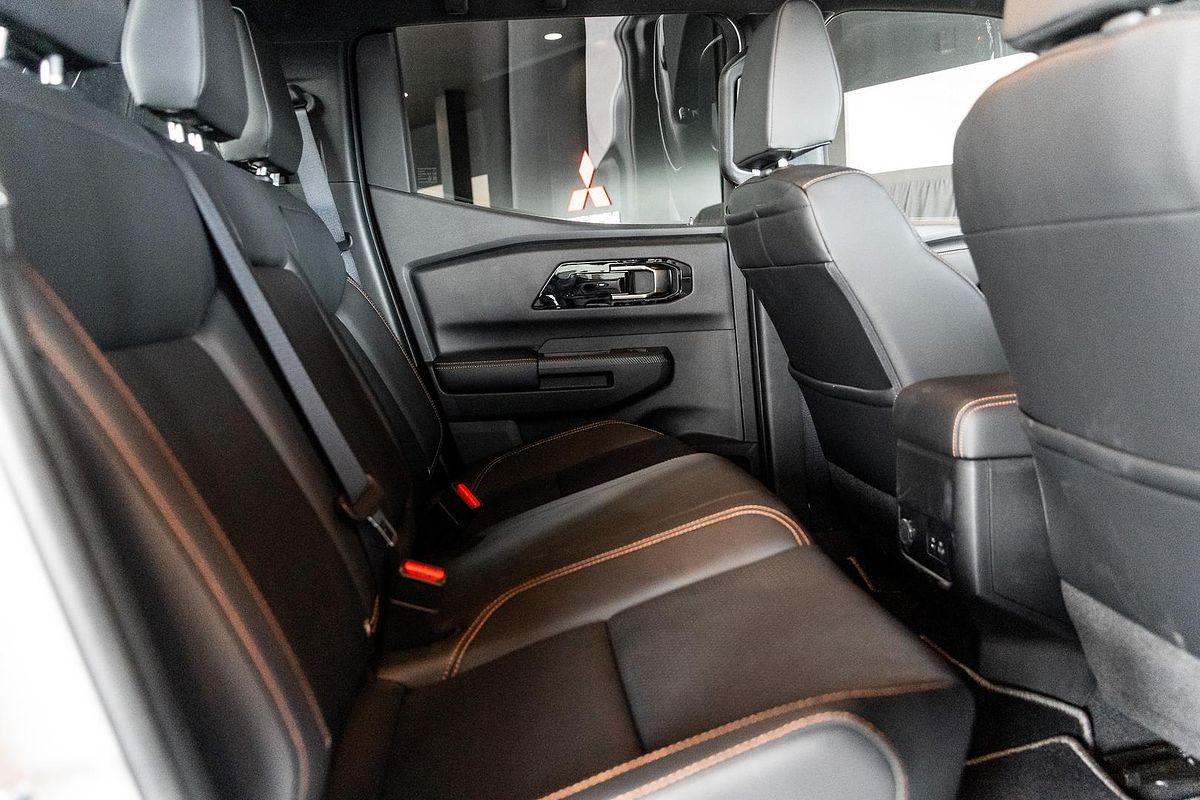 2024 Mitsubishi Triton GSR MV 4X4