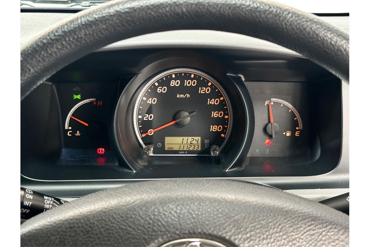 2011 Toyota Hiace DX GL PKG 4WD KDH206