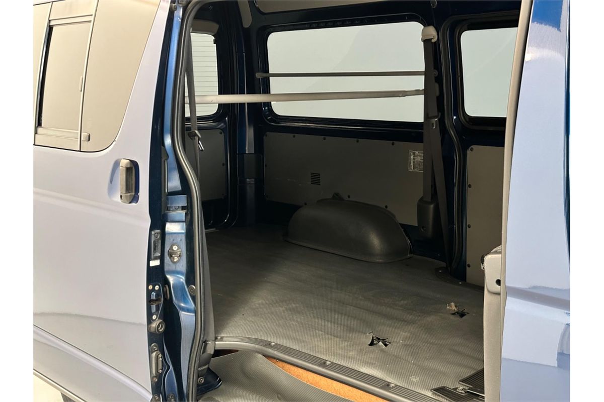 2011 Toyota Hiace DX GL PKG 4WD KDH206
