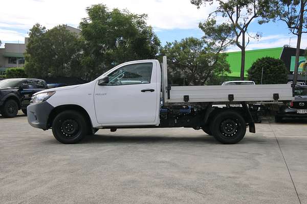 2017 Toyota Hilux Workmate TGN121R Rear Wheel Drive