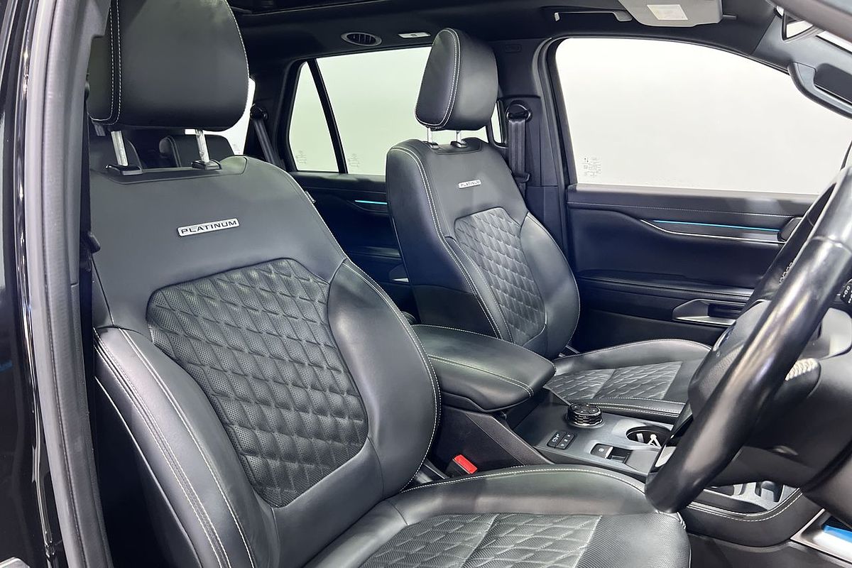 2023 Ford Everest Platinum