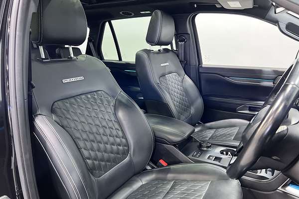 2023 Ford Everest Platinum