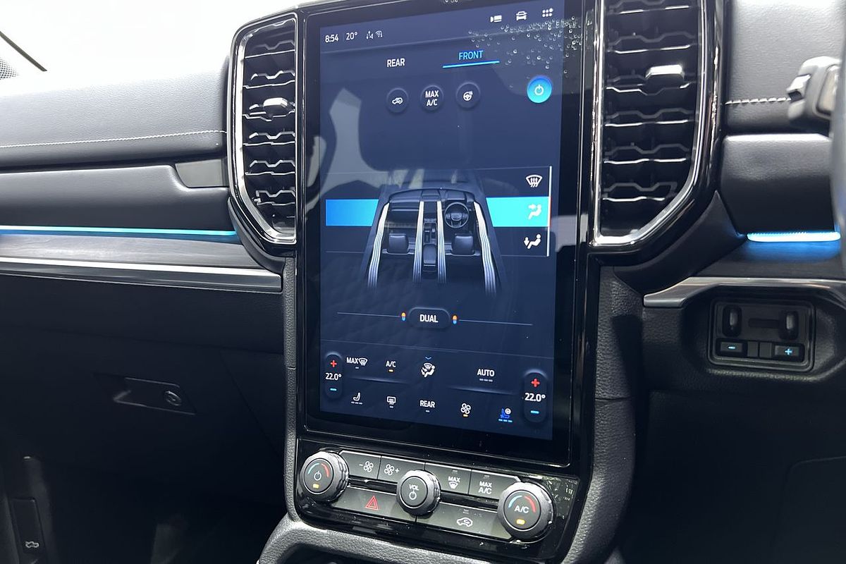 2023 Ford Everest Platinum
