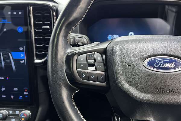 2023 Ford Everest Platinum