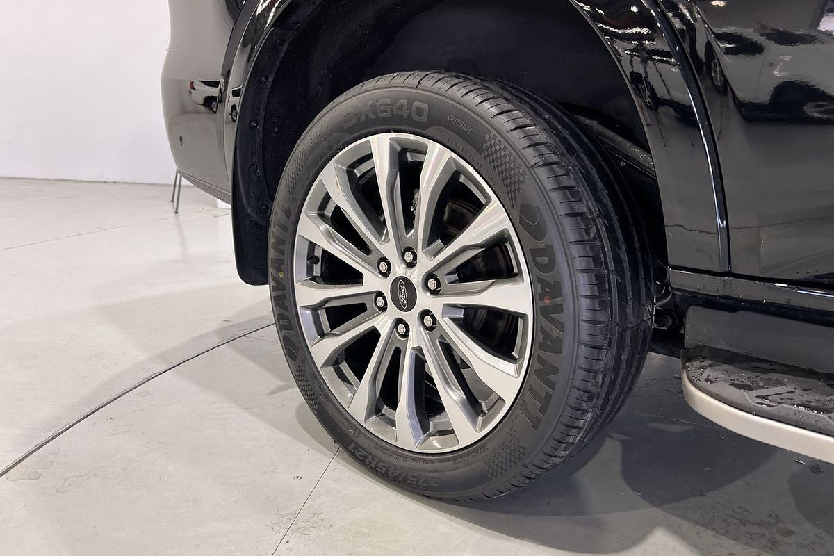 2023 Ford Everest Platinum