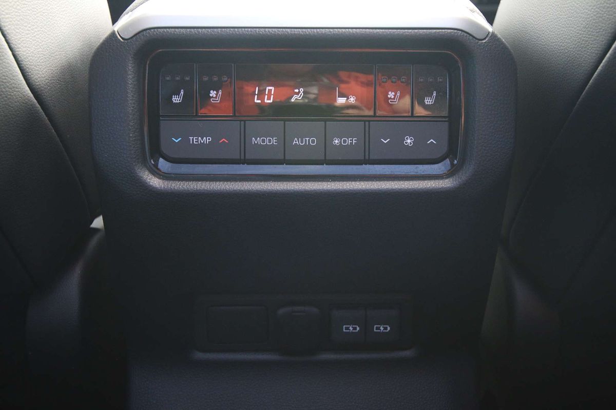 2024 Toyota Landcruiser Prado Kakadu GDJ251R