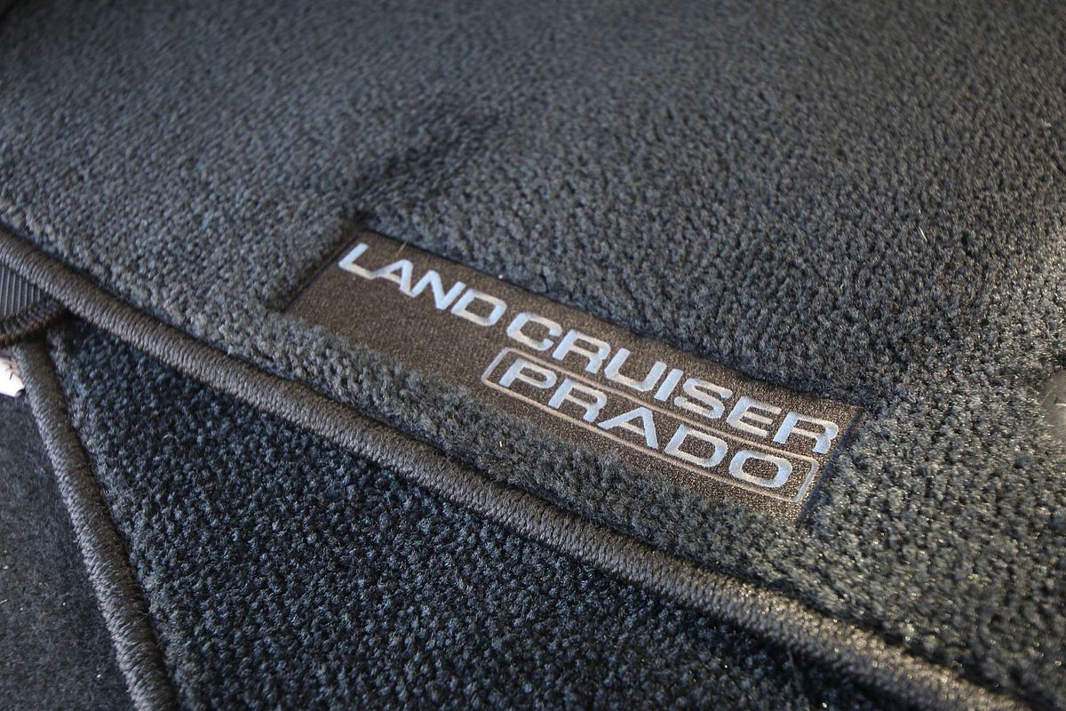 2024 Toyota Landcruiser Prado Kakadu GDJ251R
