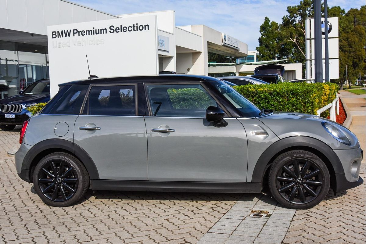 2016 MINI Hatch Cooper F55
