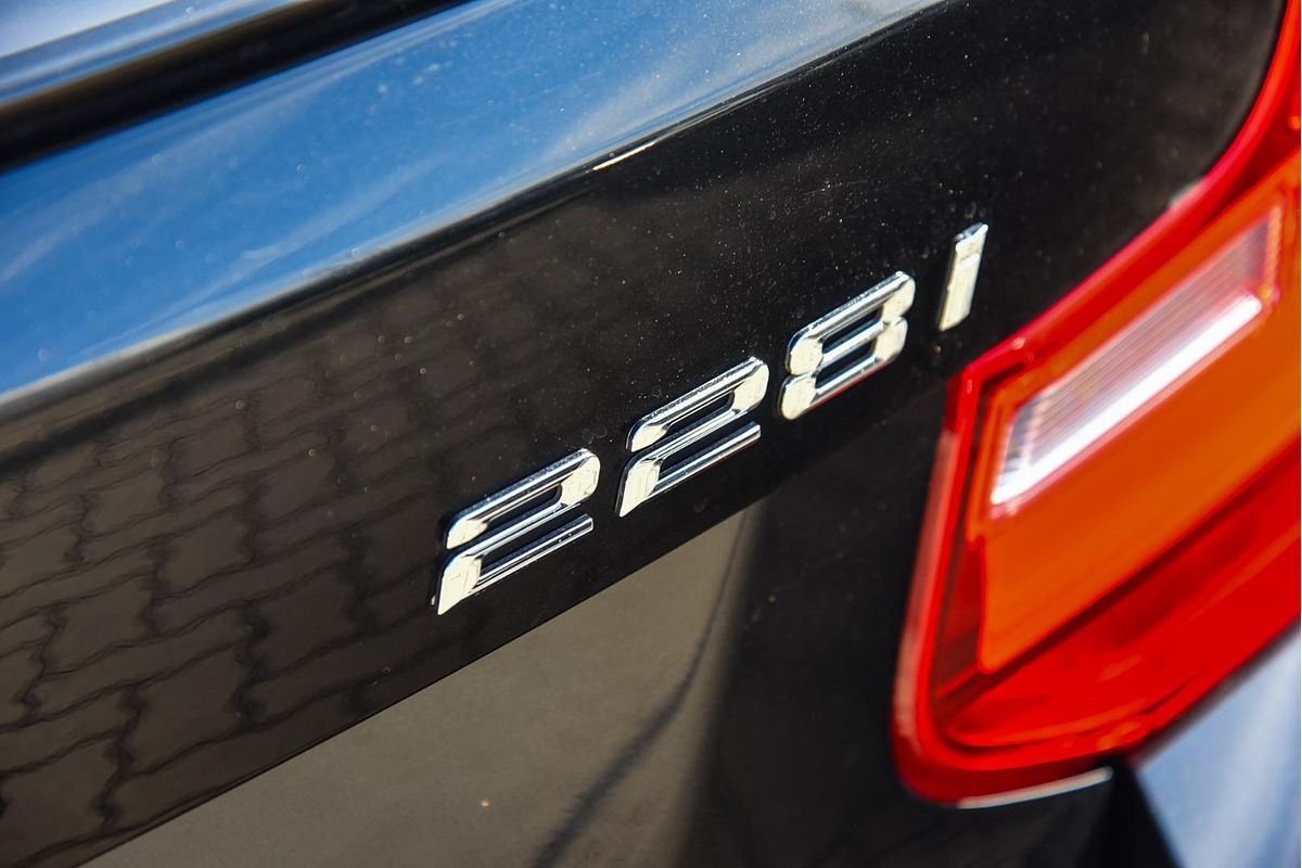 2015 BMW 2 Series 228i M Sport F22