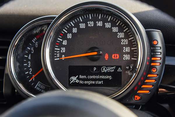 2016 MINI Hatch Cooper F55