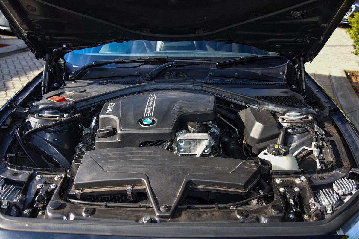 2015 BMW 2 Series 228i M Sport F22