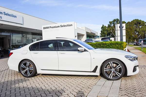 2016 BMW 7 Series 750i G11