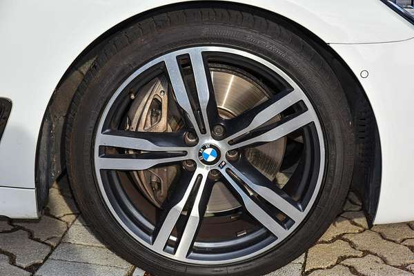 2016 BMW 7 Series 750i G11