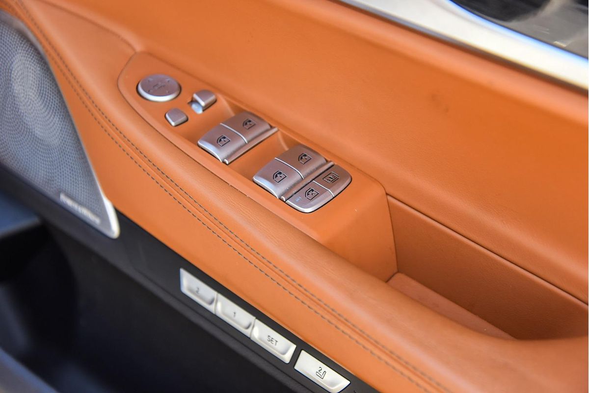 2016 BMW 7 Series 750i G11