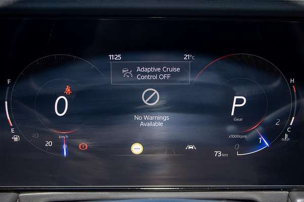 2025 Mahindra XUV700 AX7L