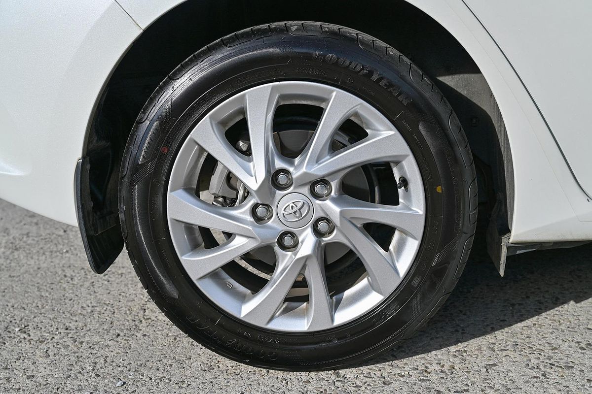 2017 Toyota Corolla Ascent Sport ZRE182R