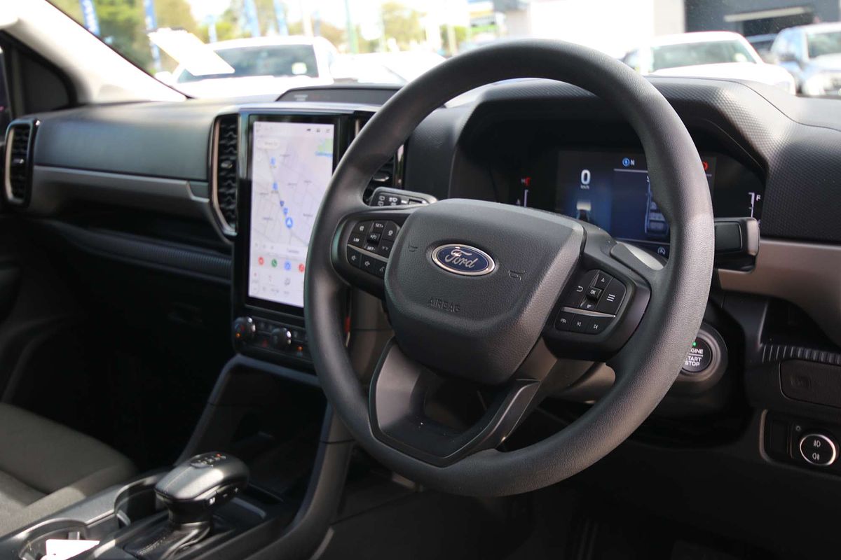 2024 Ford Everest Ambiente