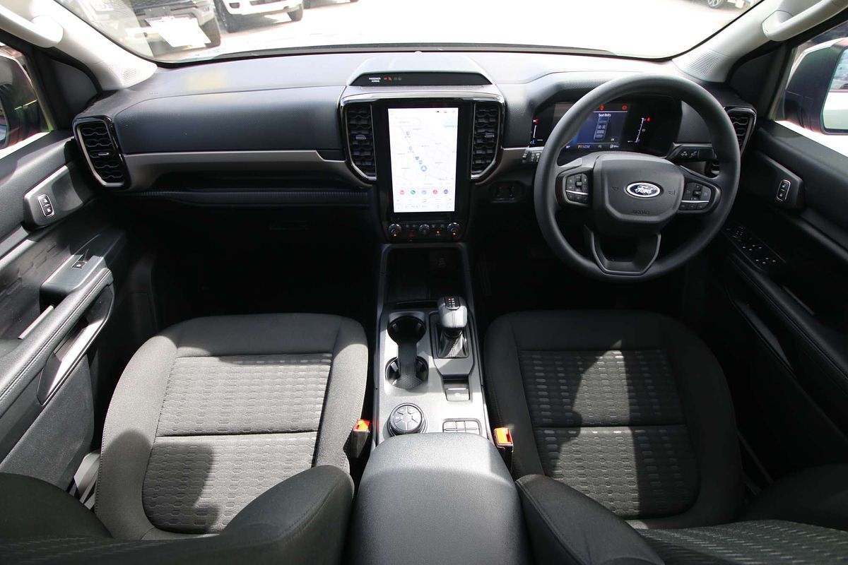 2024 Ford Everest Ambiente