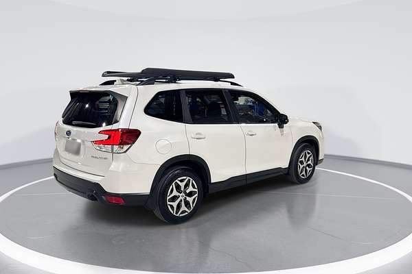2021 Subaru Forester 2.5i S5