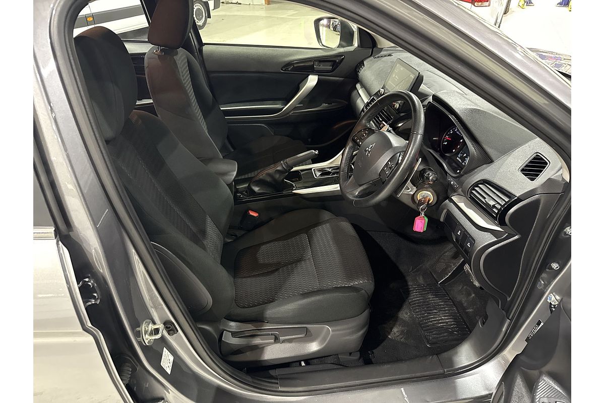 2023 Mitsubishi Eclipse Cross ES YB