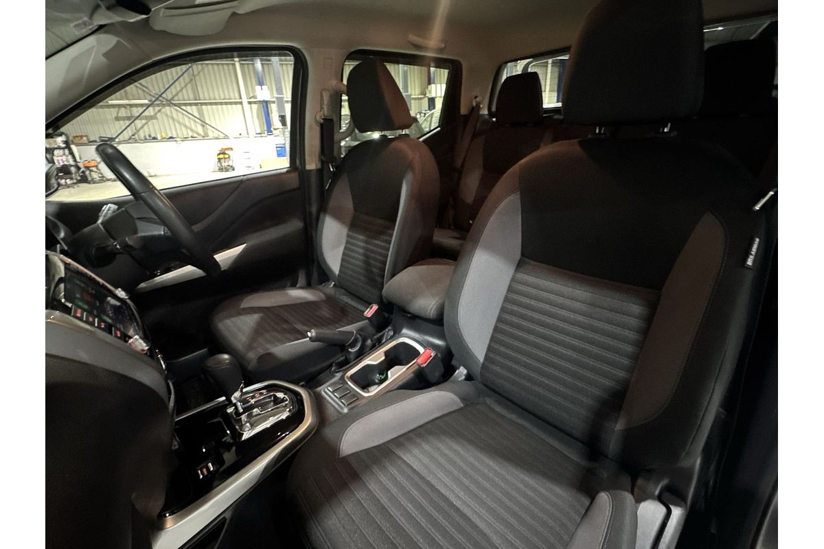 2022 Nissan Navara ST-X D23 4X4