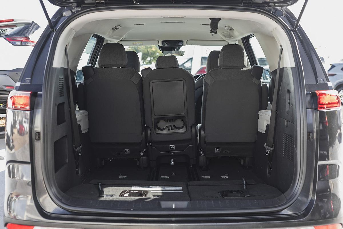 2022 Kia Carnival S KA4