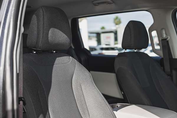2022 Kia Carnival S KA4