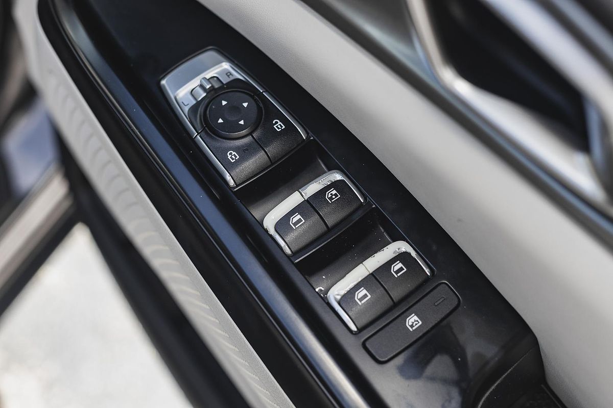 2022 Kia Carnival S KA4