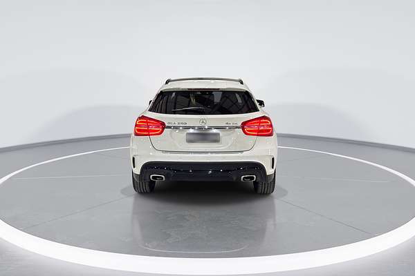 2014 Mercedes-Benz GLA-Class GLA250 X156