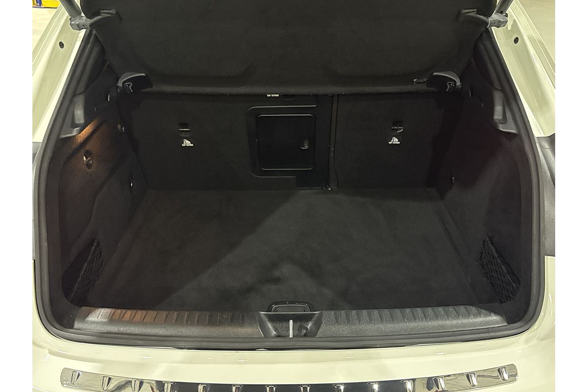 2014 Mercedes-Benz GLA-Class GLA250 X156