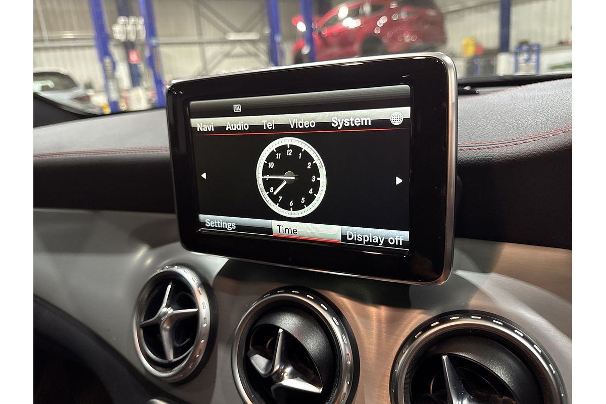2014 Mercedes-Benz GLA-Class GLA250 X156