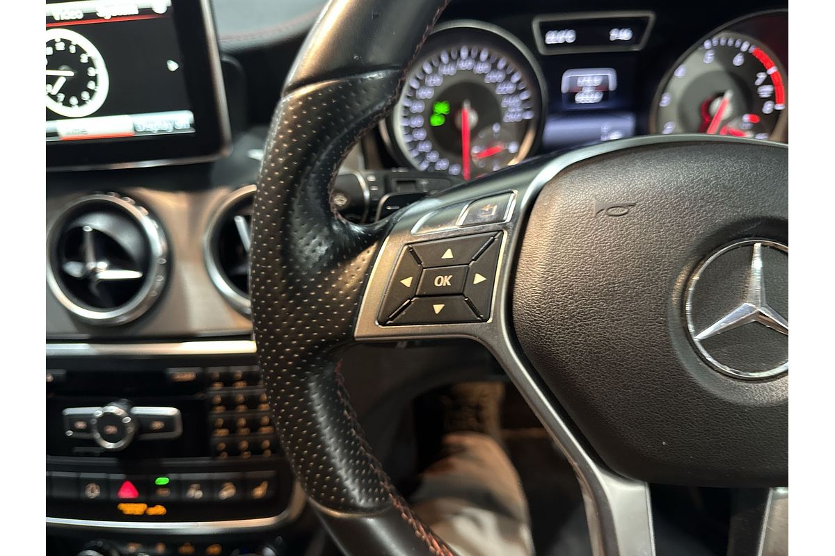 2014 Mercedes-Benz GLA-Class GLA250 X156