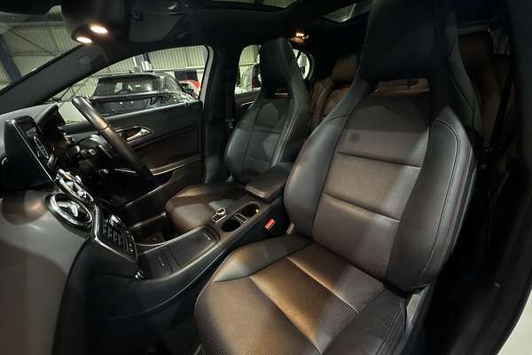 2014 Mercedes-Benz GLA-Class GLA250 X156