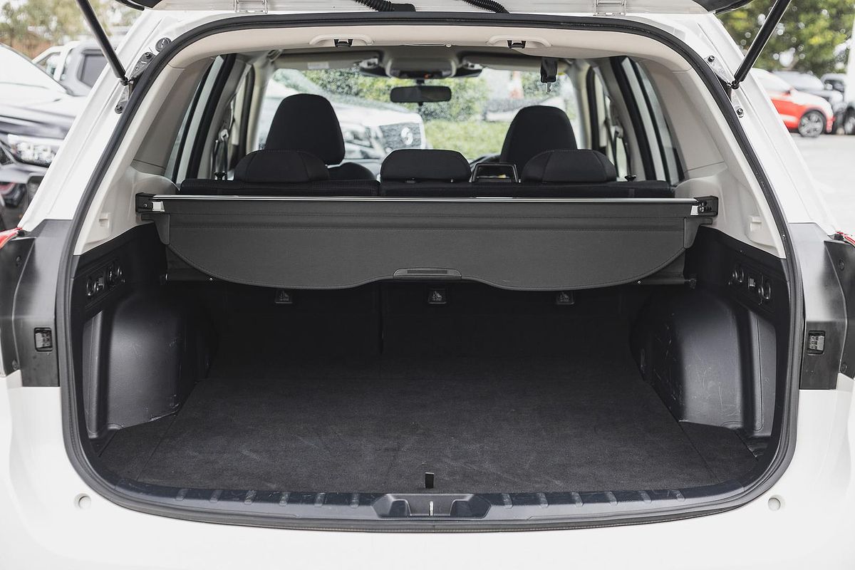 2023 Subaru Forester 2.5i S5