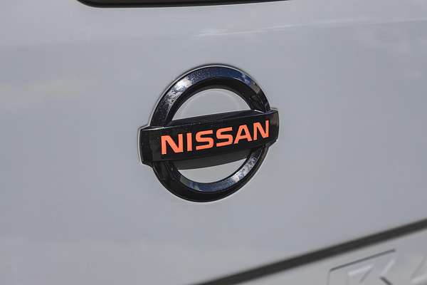 2022 Nissan Navara PRO-4X Warrior D23 4X4